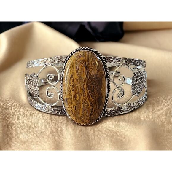 Wide Silver Cuff, Ancient Echoes Miriam Stone Cuff Bracelet - Picture 2 of 10